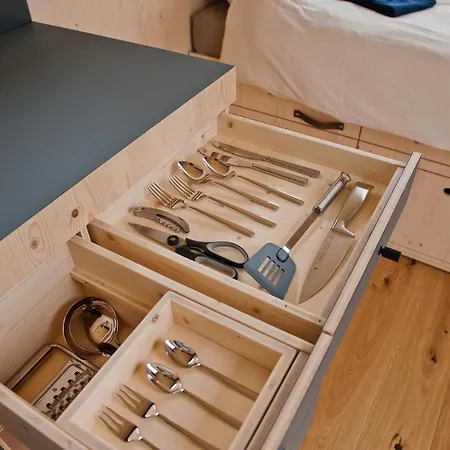 Sleep Space 22 - Green Tiny Spot Schillig Semesterbostad *