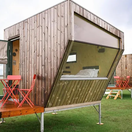 Semesterbostad Sleep Space 22 - Green Tiny Spot Schillig *