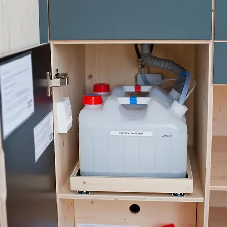 Semesterbostad Sleep Space 22 - Green Tiny Spot Schillig